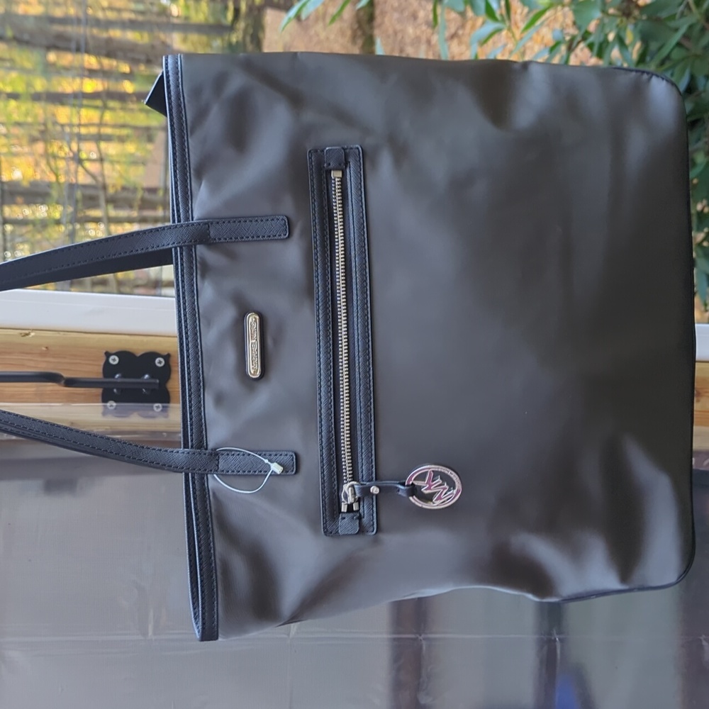 Michael Kors tote NWOT